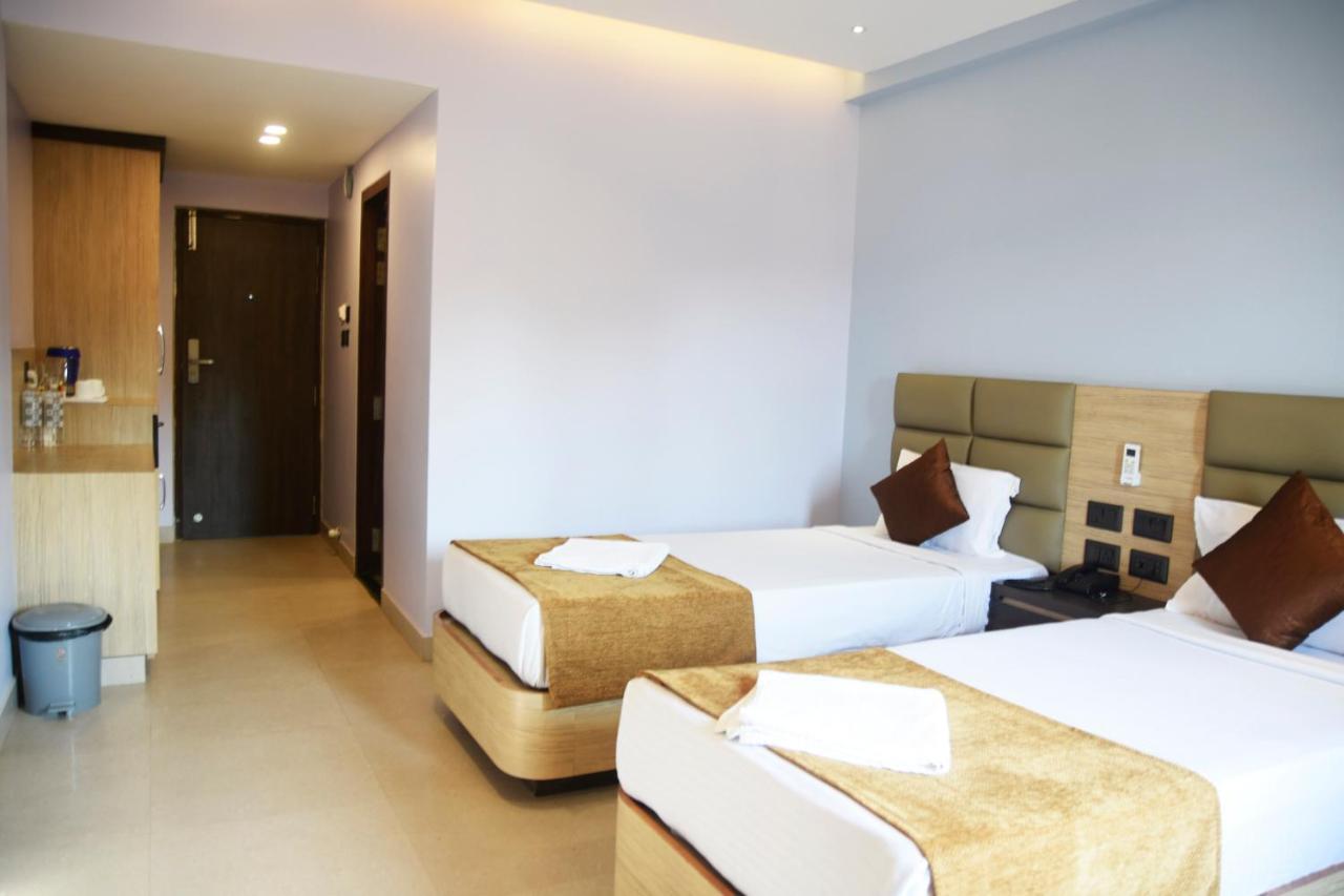 Hotel Om International Gokarna Kültér fotó